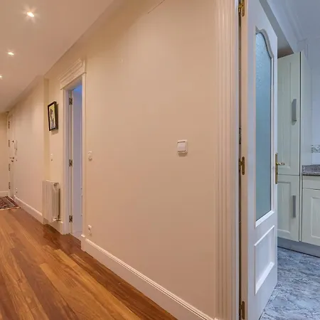 Bailen Reformado Elegante Con Wifi Daire Bilbao
